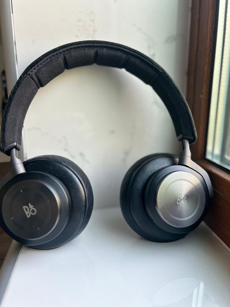 Bang & Olufsen Beoplay H7