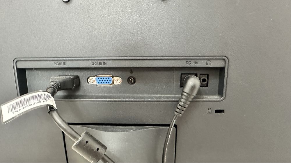 Монитор Samsung 32 дюйм, C32R500FHI, изогнутый