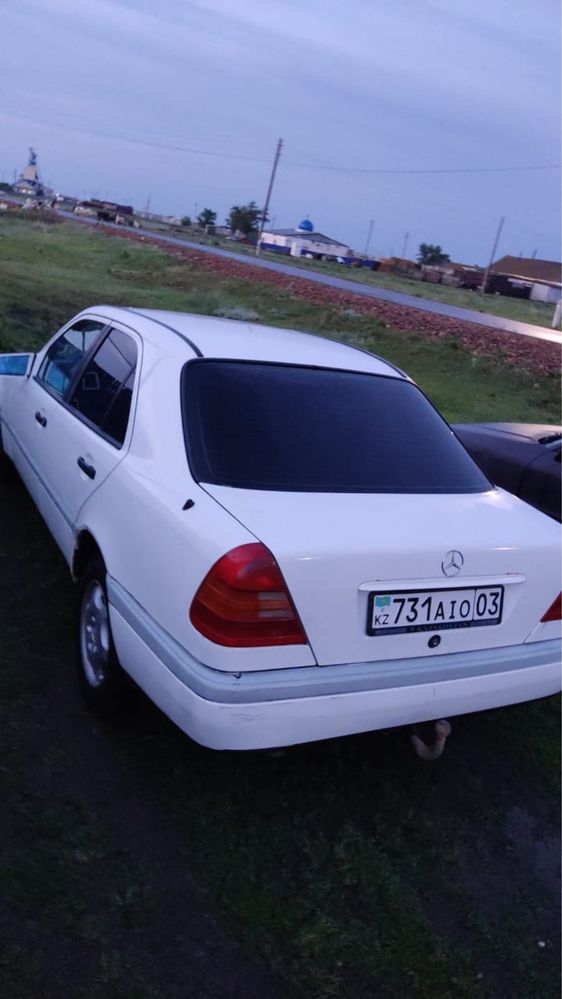 Мерс С180 w202 1.8