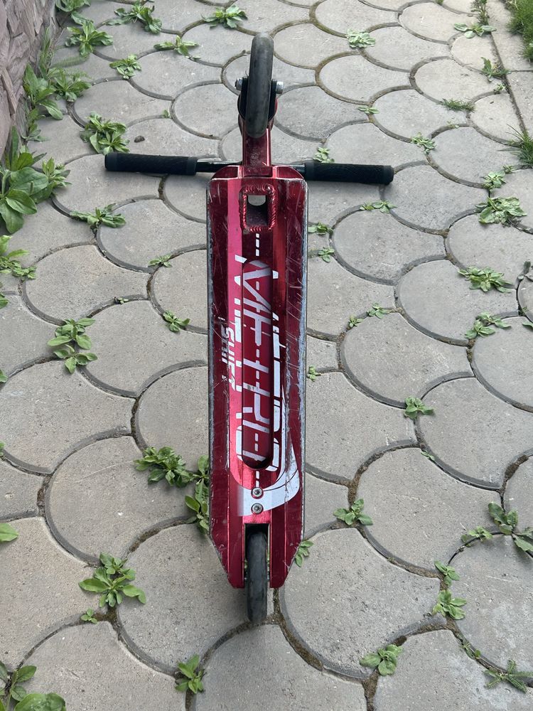 Трюковой Самокат Longway