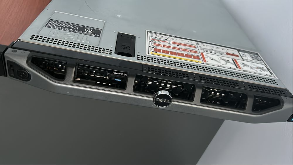 Сервер Dell PowerEdge R630