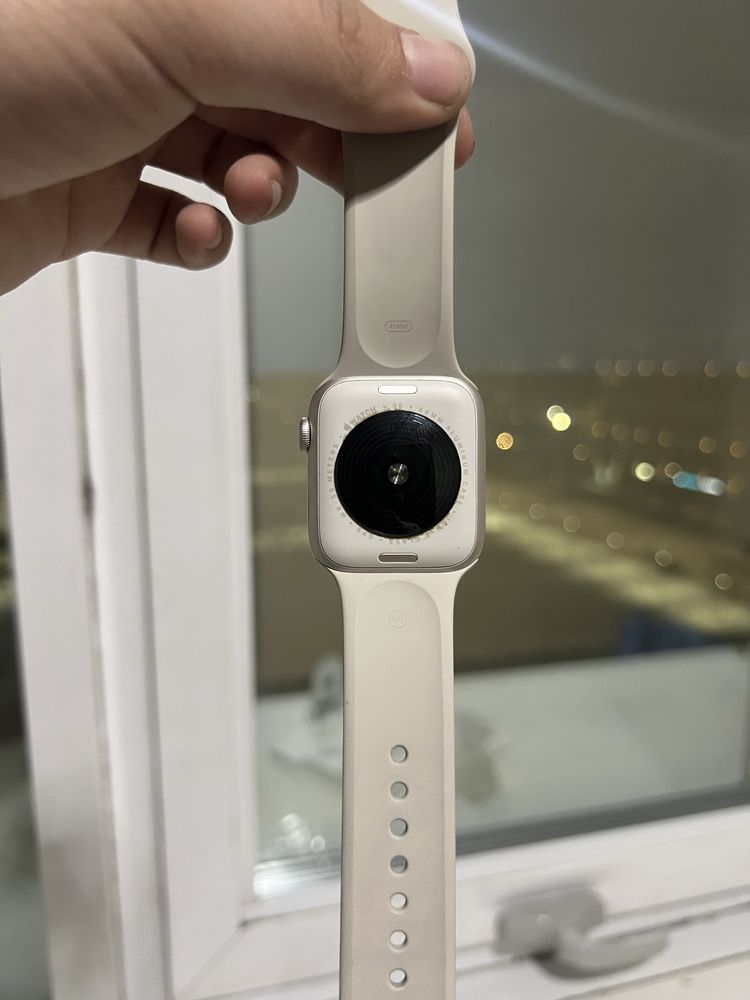 Apple watch se 2 оргинал емк 94 как новый без царапин 44 мм
