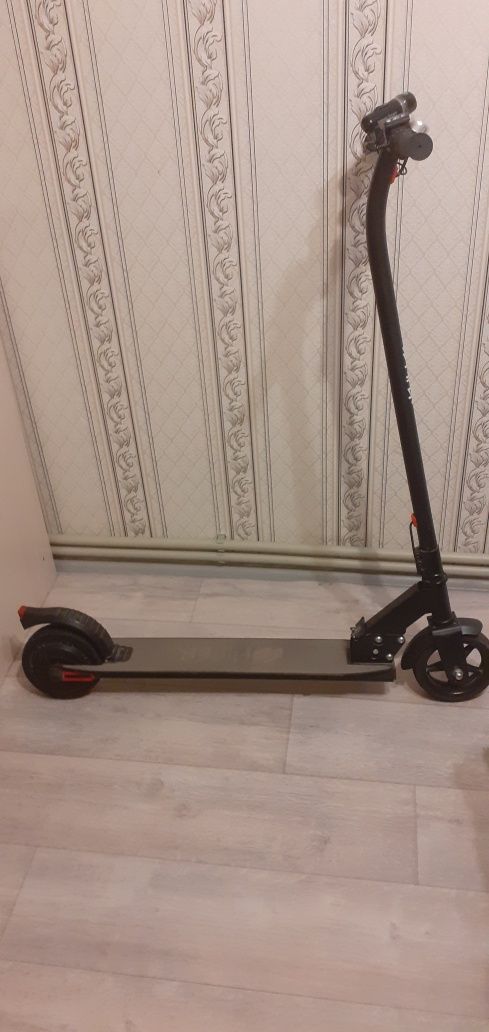 Продам Электросамокат