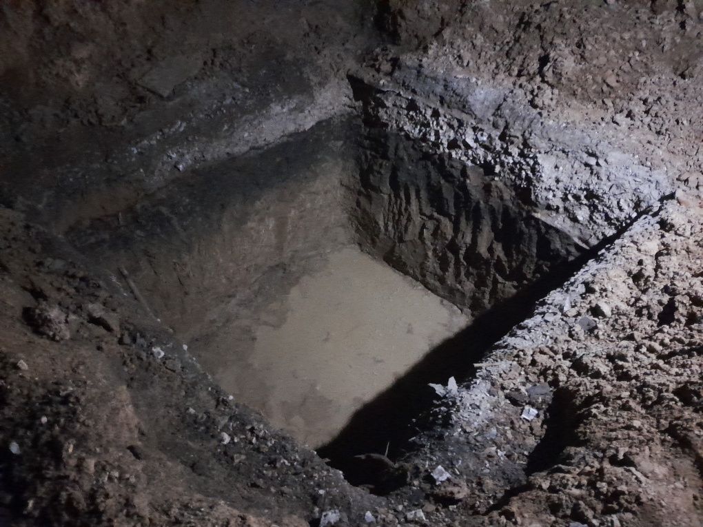 Копаем землю ручной в АСТАНЕ. 24/7