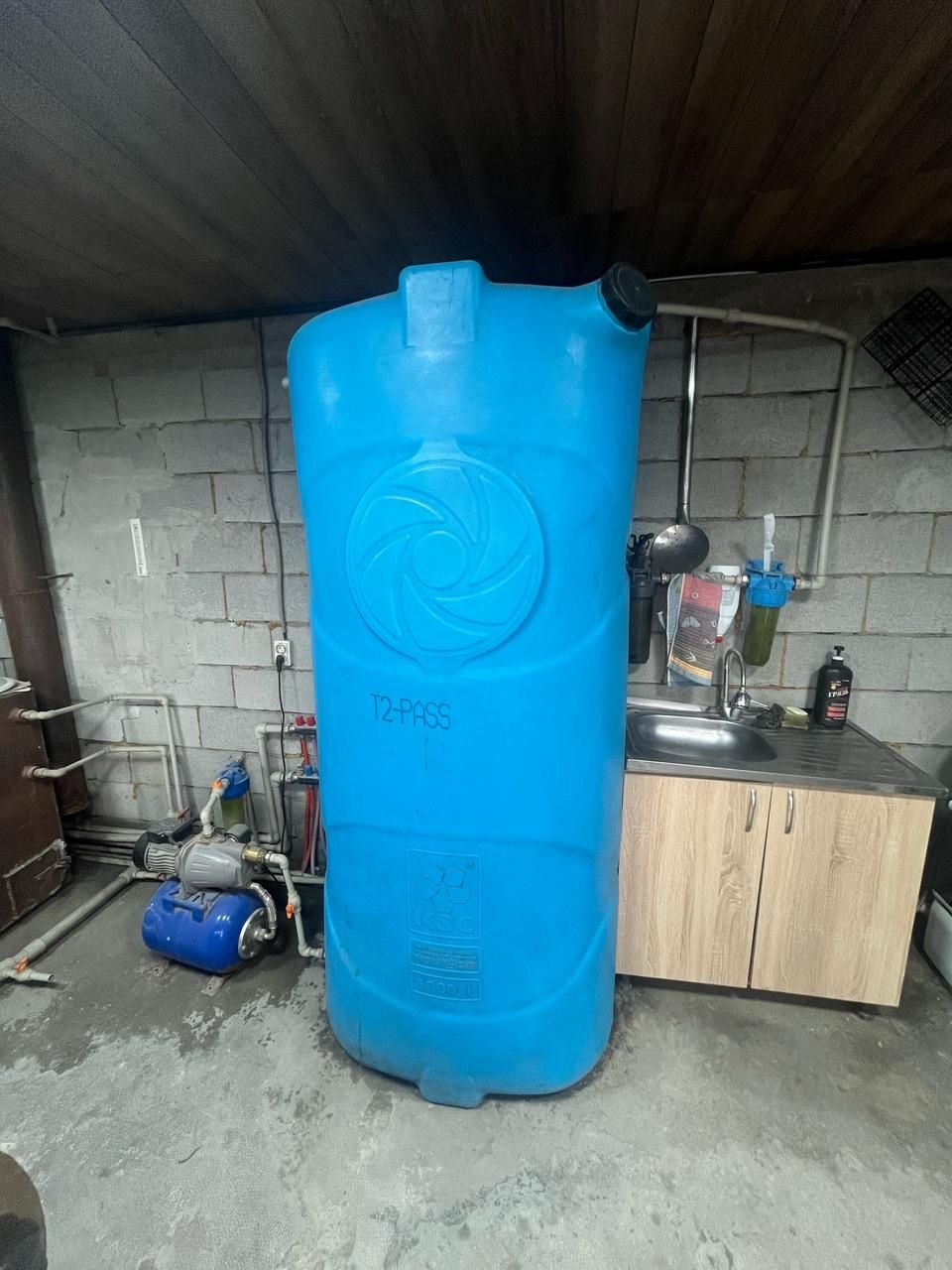 Емкасть для воды