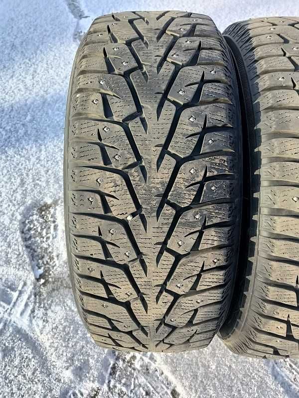 Шины 215/50 R17 - "Yokohama iceGuard iG55" (Филиппины), шипованные.
