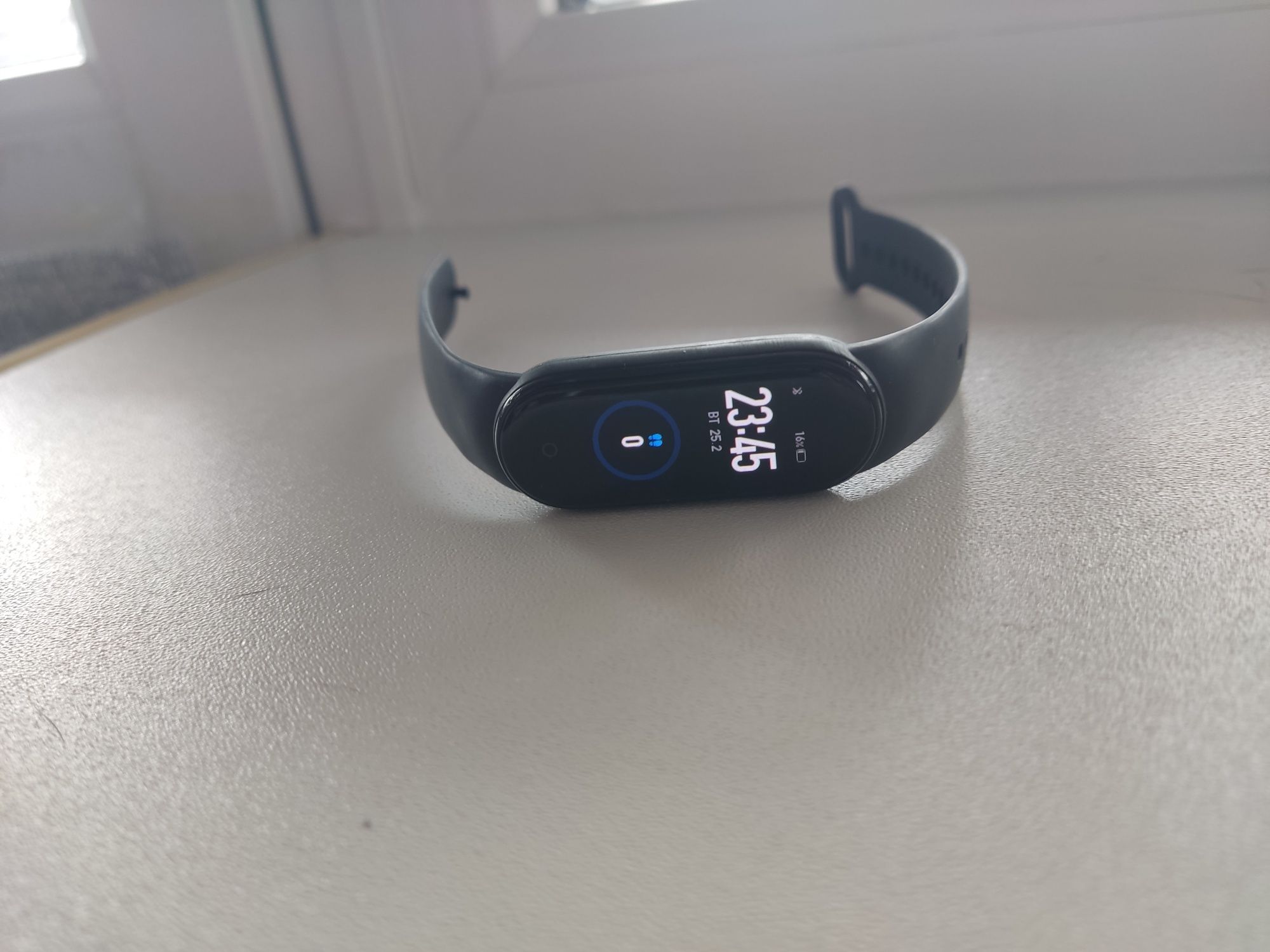 Фитнес браслет MI band 5