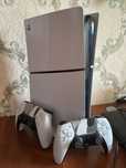 PS 5 slim, с двумя джойстиками