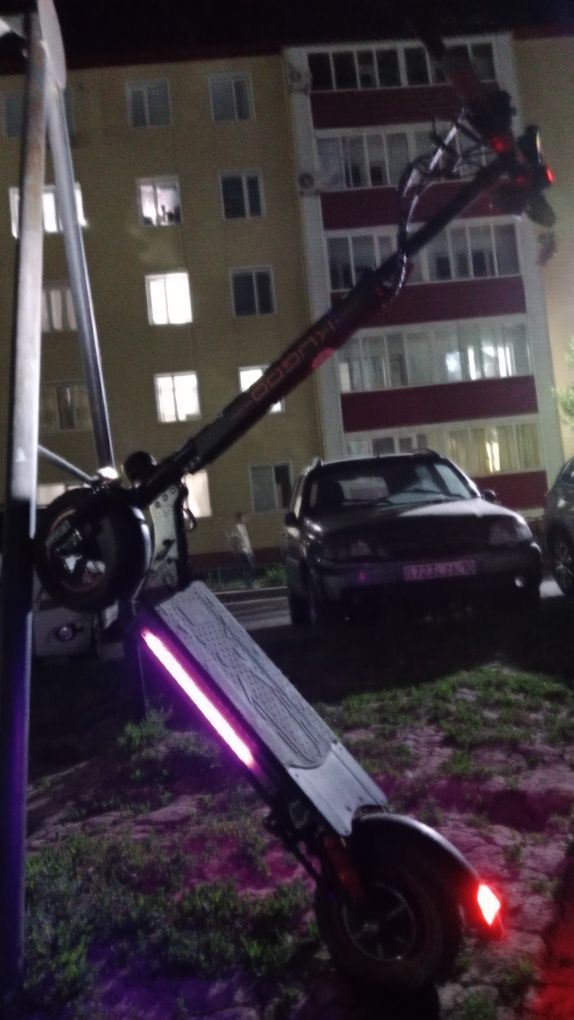 Электро самокат куго
