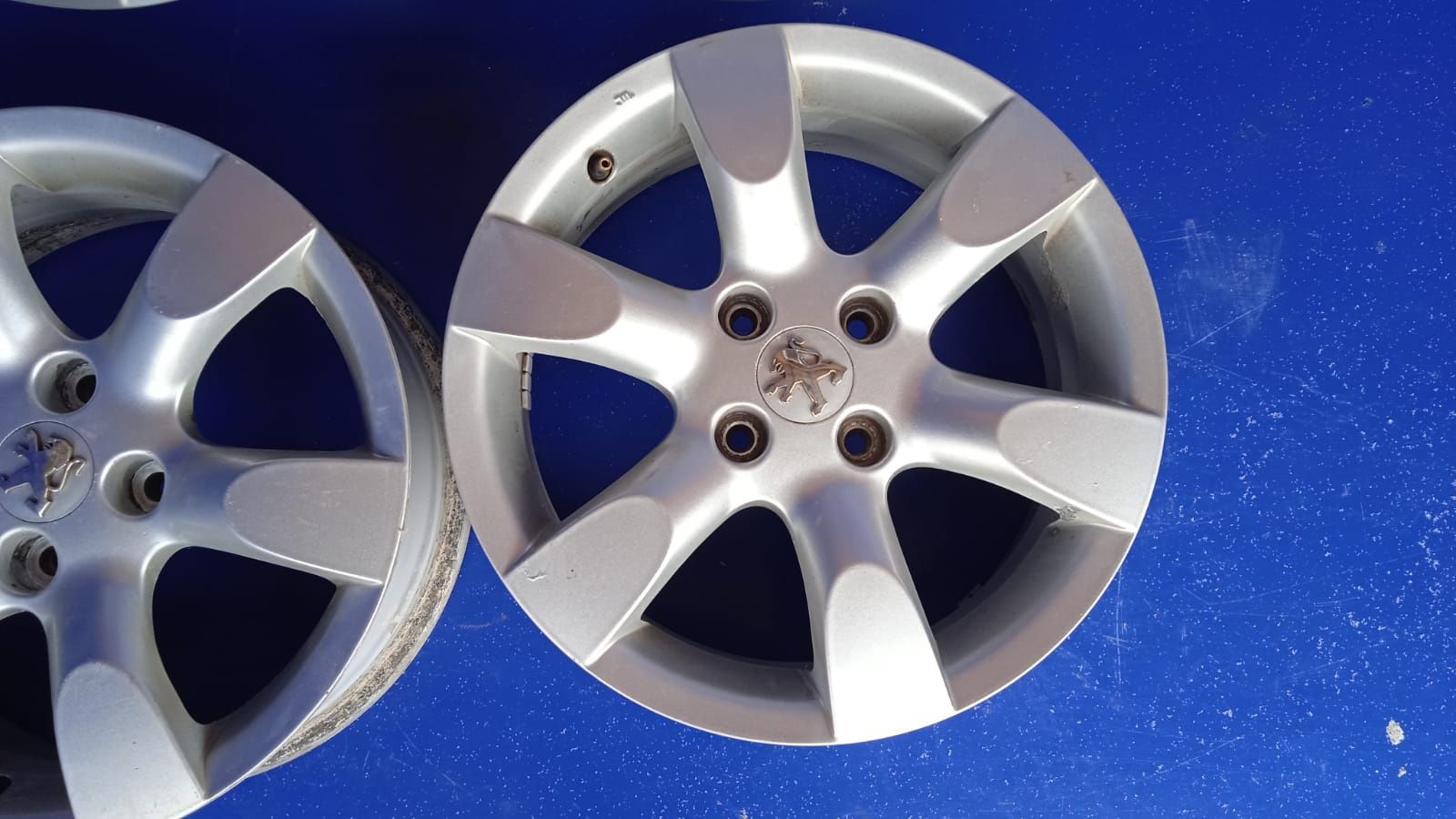 Диски R16 4x108 на Peugeot ОРИГИНАЛ.
