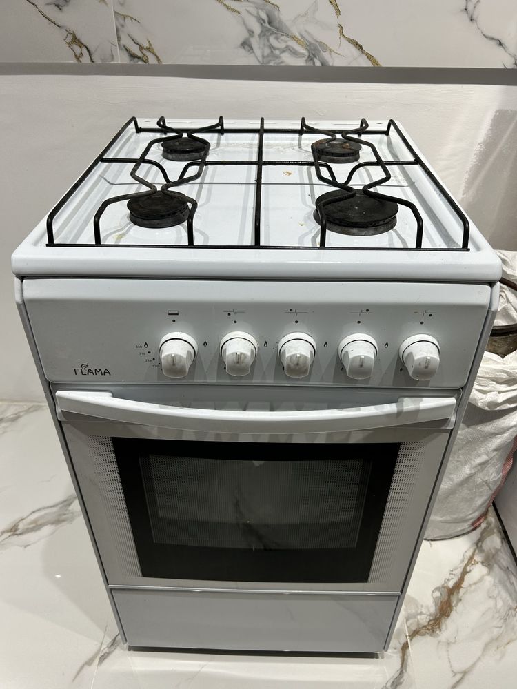 Кухонная плита Flama RG24019-W белый
