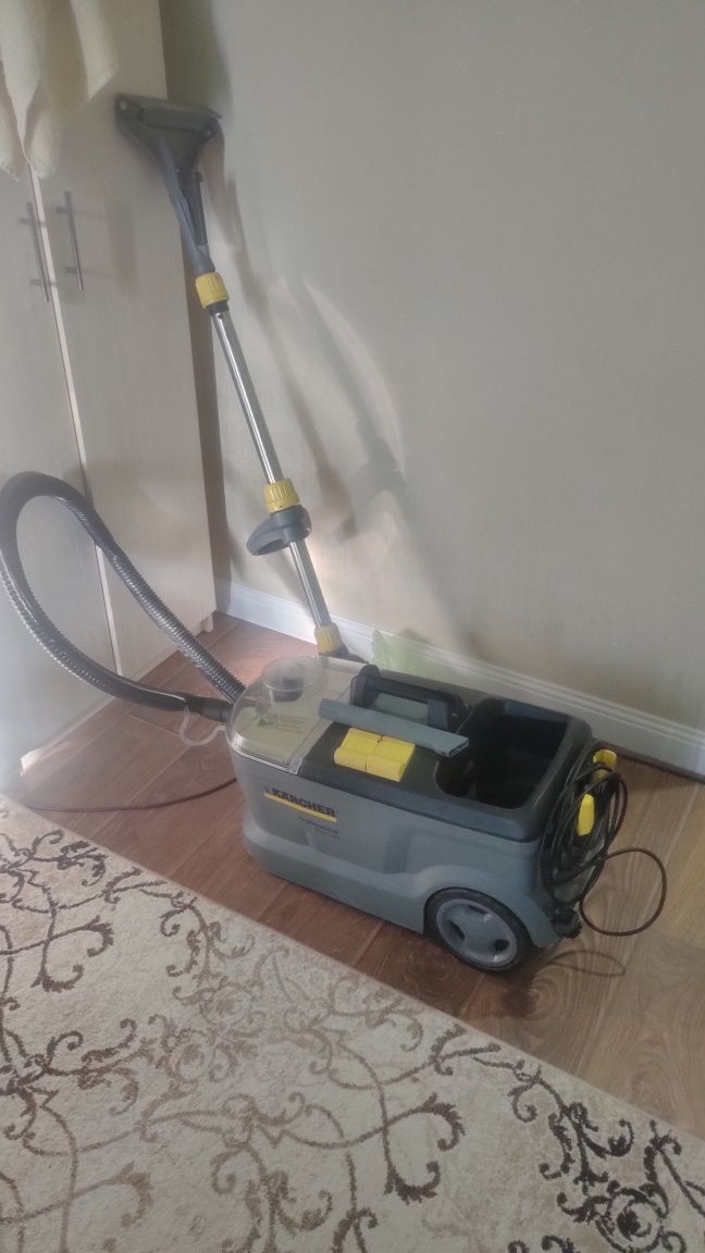 Пылесос Karcher Puzzi 10/1