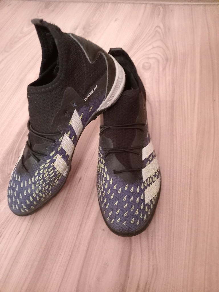 Сороконожки predator, nike