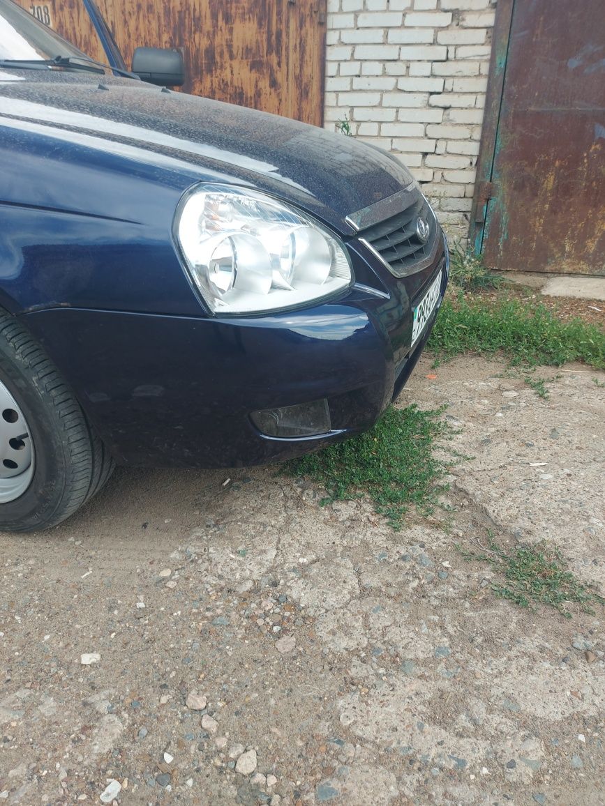 Продам бампера на приору.