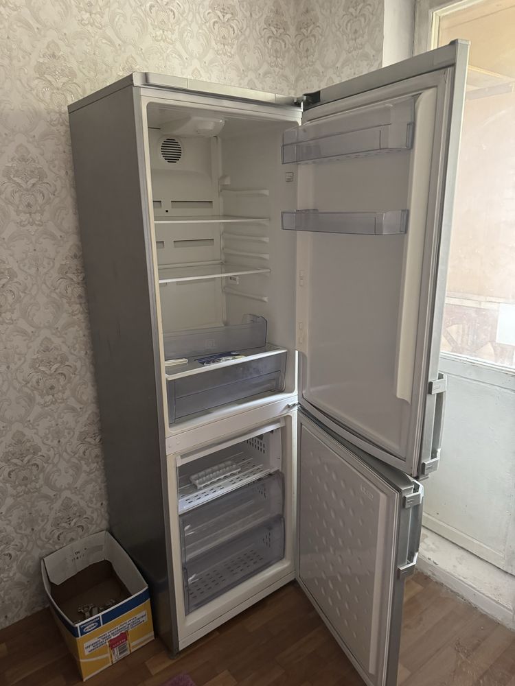 Холодильник BEKO