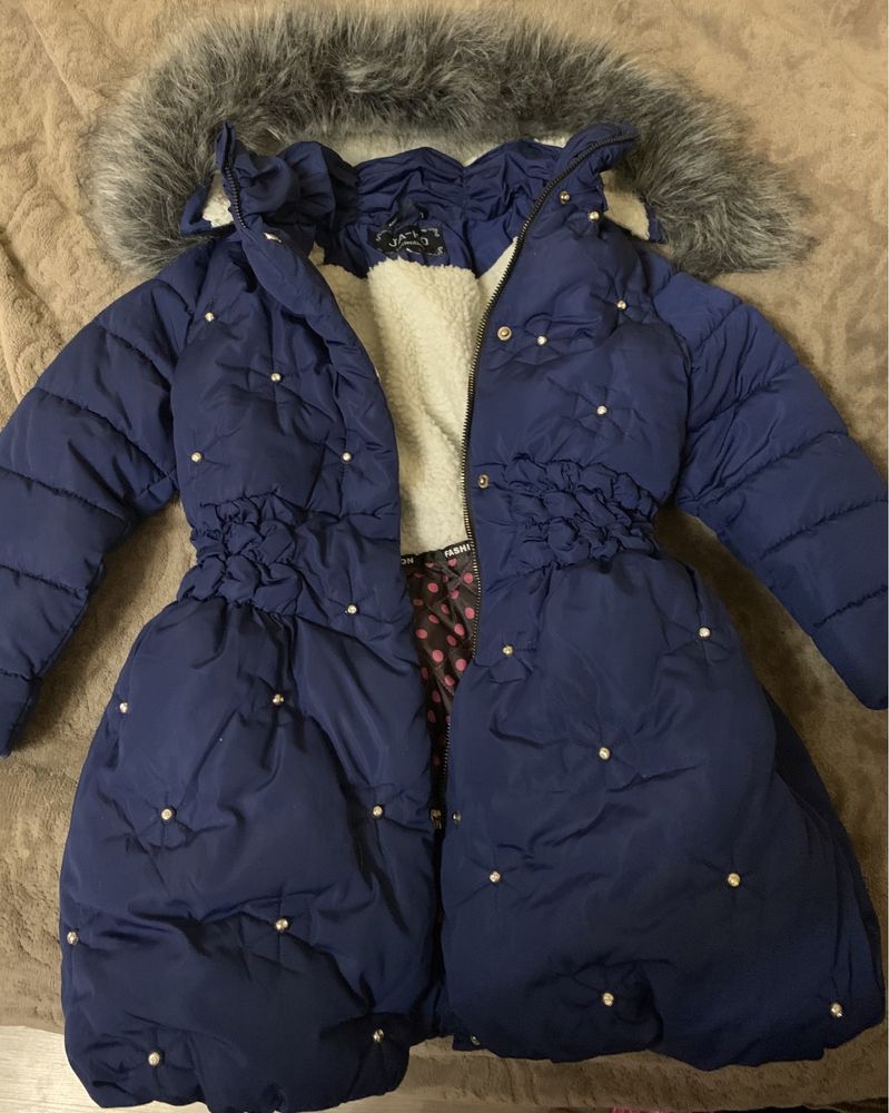 Пуховик зимний 5-6 лет