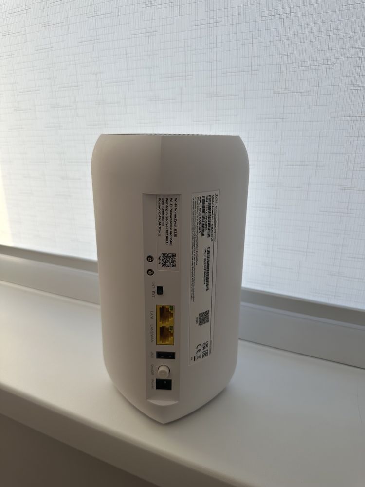 Продам 5G Роутер Zyxel NR5103EV2, или обмен на AirPods