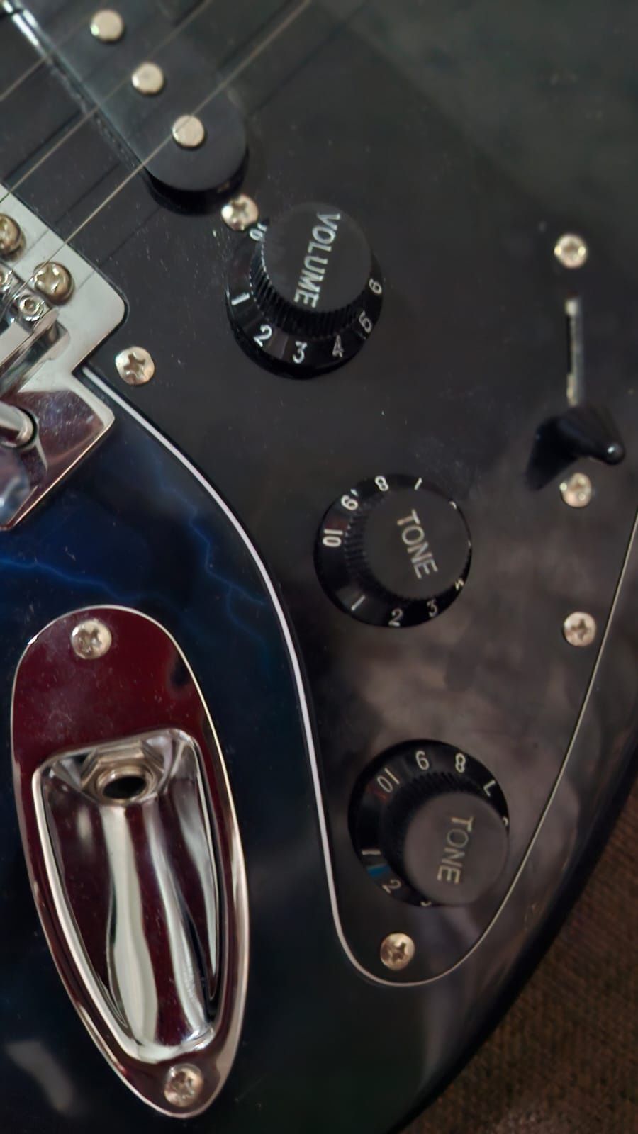 Электрогитара Kuruisi Stratocaster

• 3 сингла, 5-позицион
