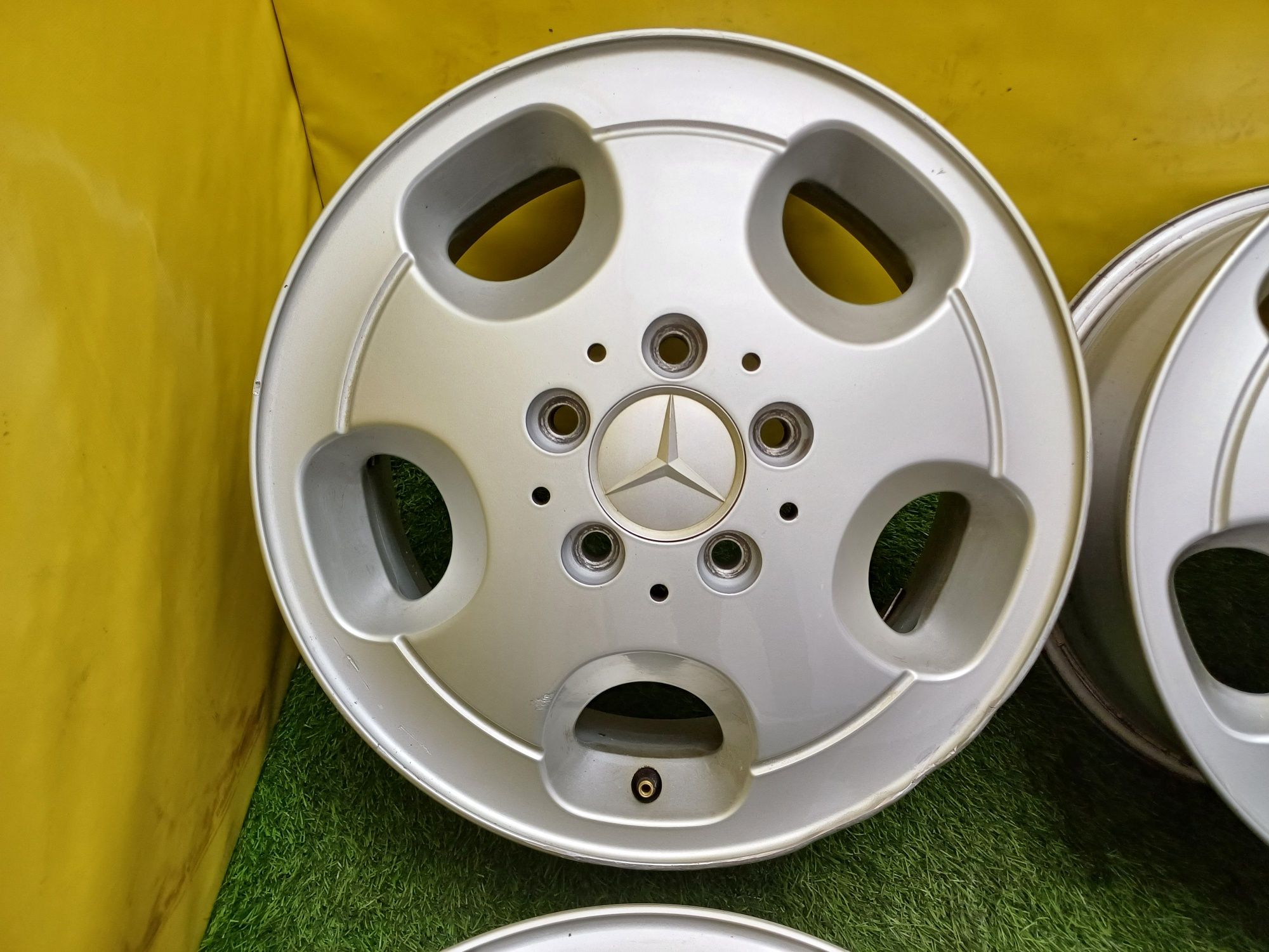 Диски R15 5×112 на Mercedes и другие.