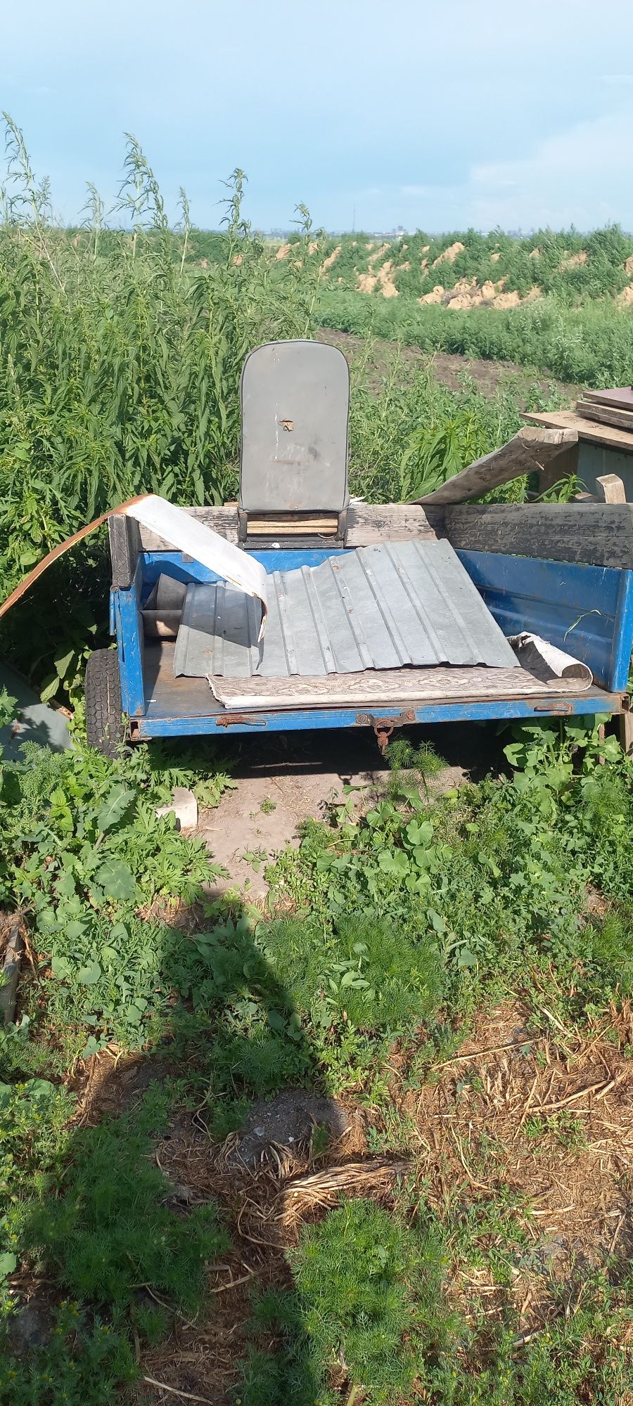 Продам культиватор с прицепом