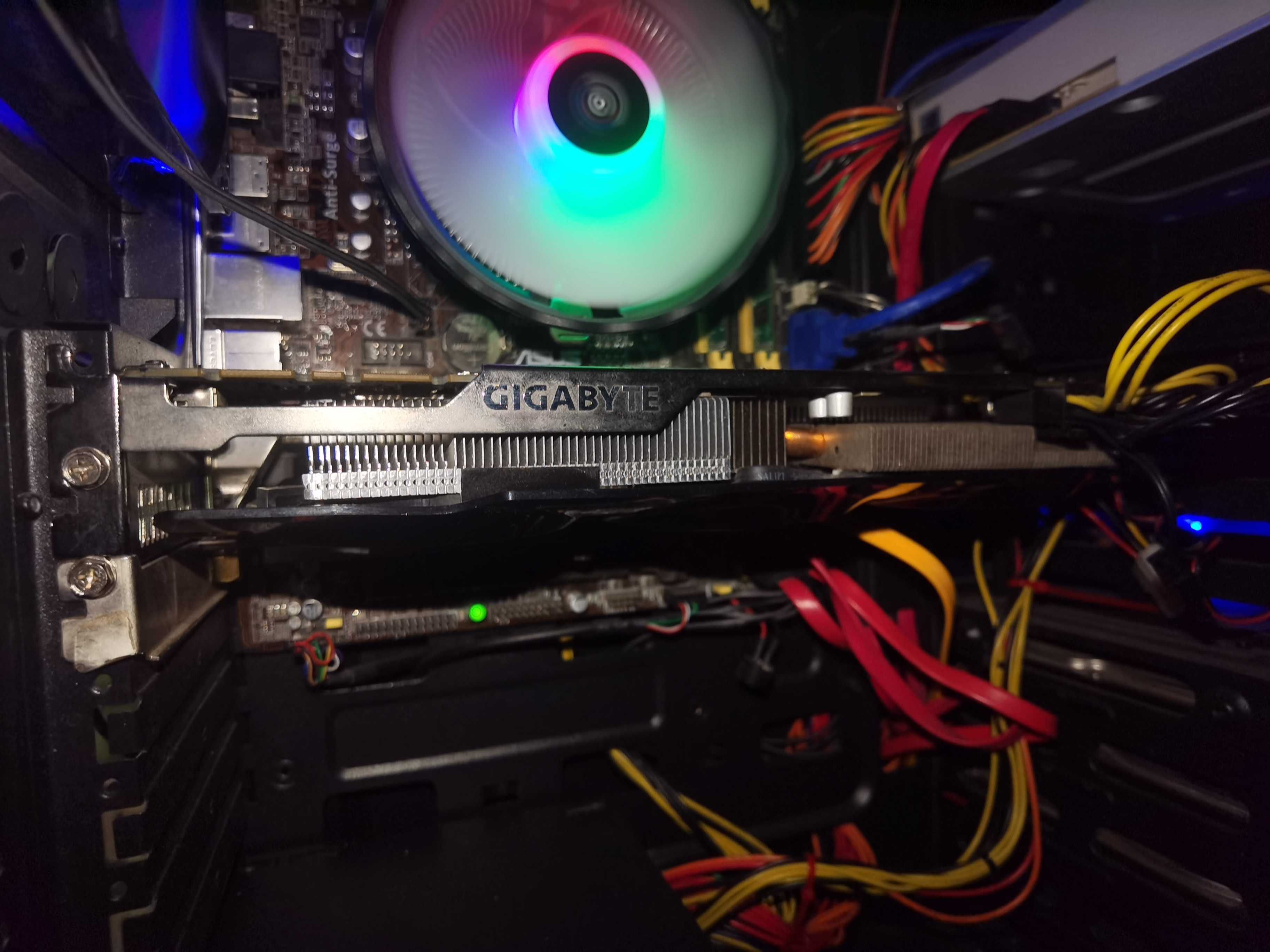 Игровой компьютер,xeon e31220v3,ОЗУ 16ГБ,карта gtx670 2gb/GTX 1070 8gb