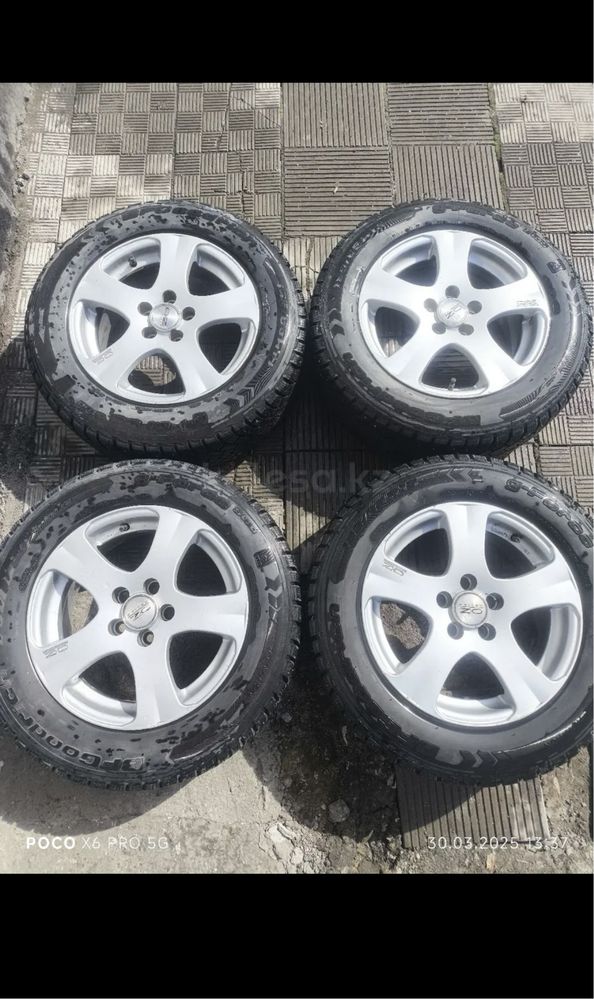 Продам диски Oz racing 5 star оригинал
