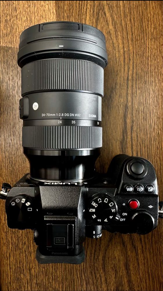 Видеофотокамера Panasonic Lumix S5+обьектив Sigma 24-70mm f/2.8 DG DN