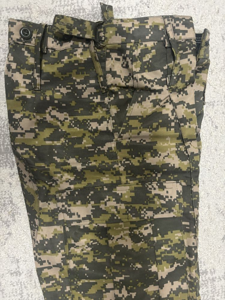 Продам военную форму