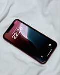 Продам Iphone XR