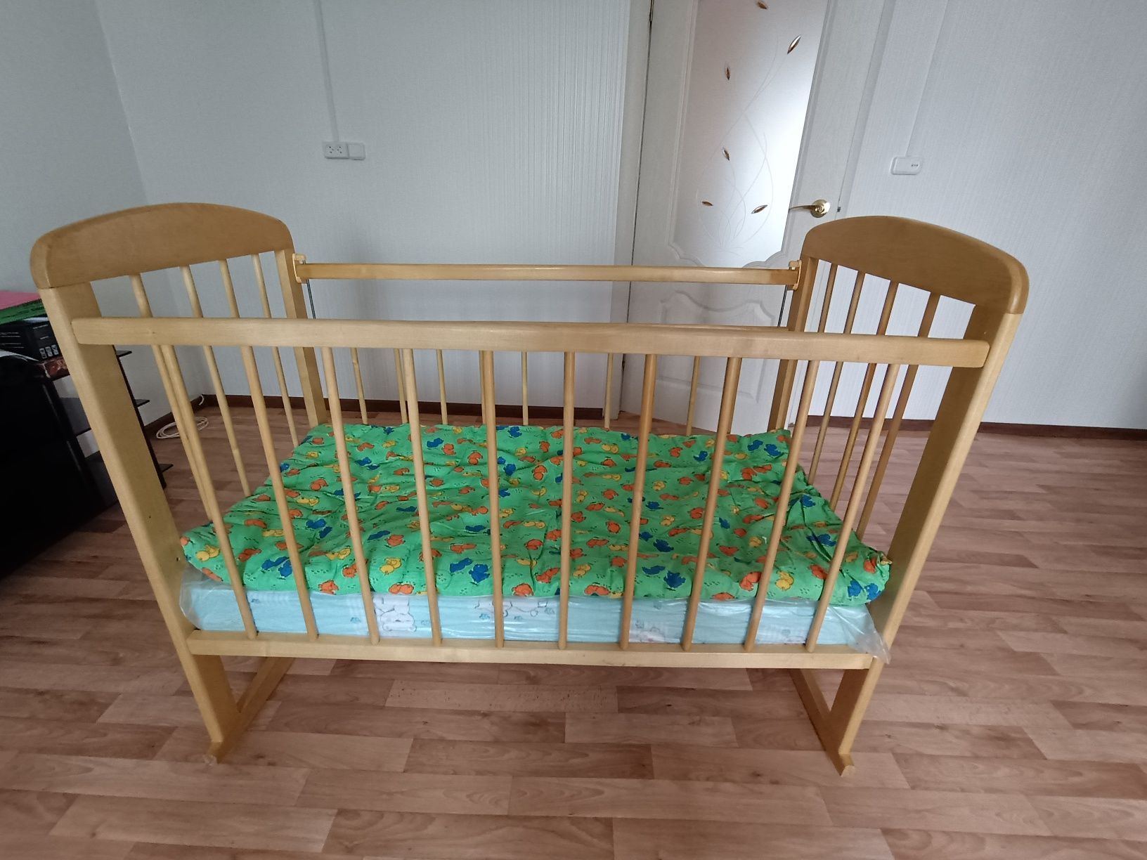 Продам детскую кроватку, новую .