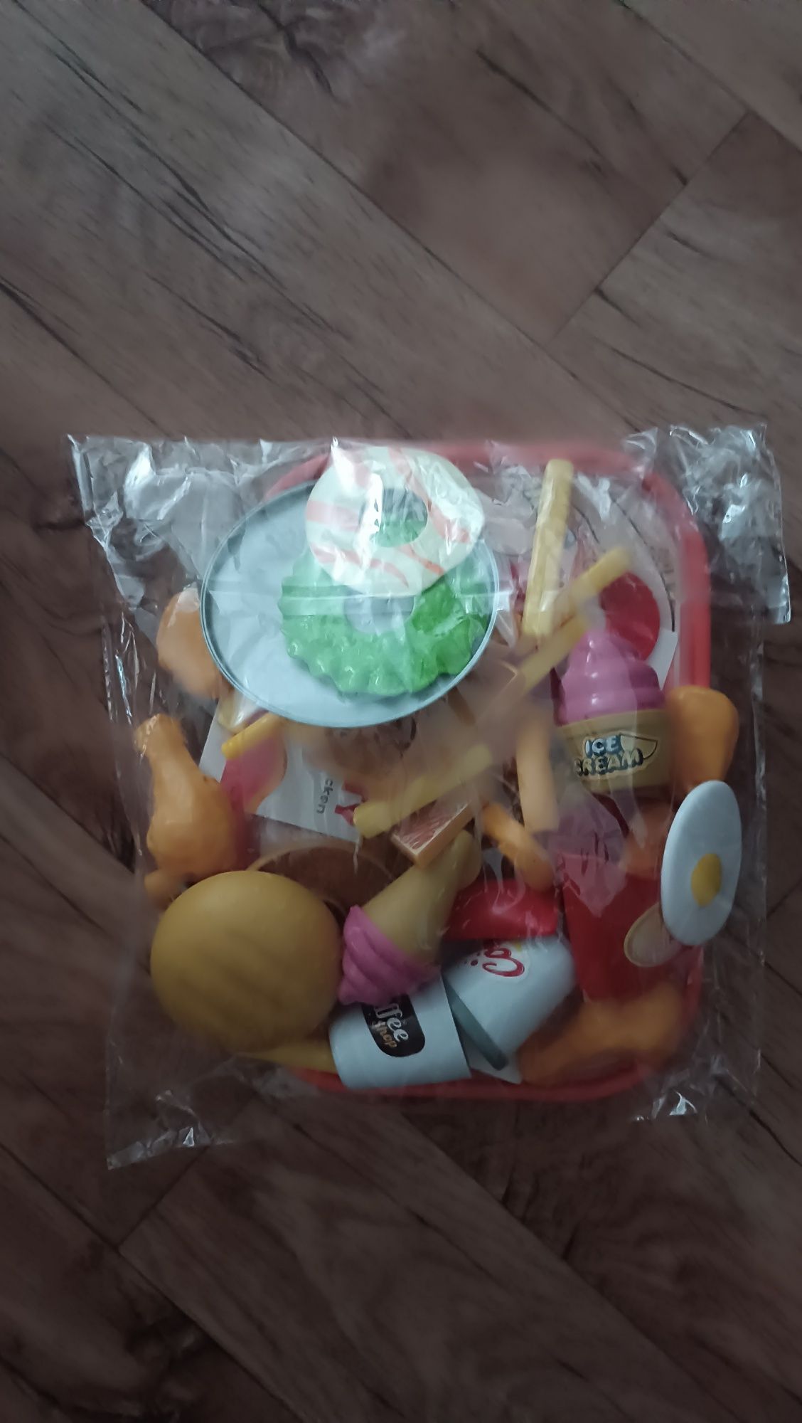 Продам детские игрушки
