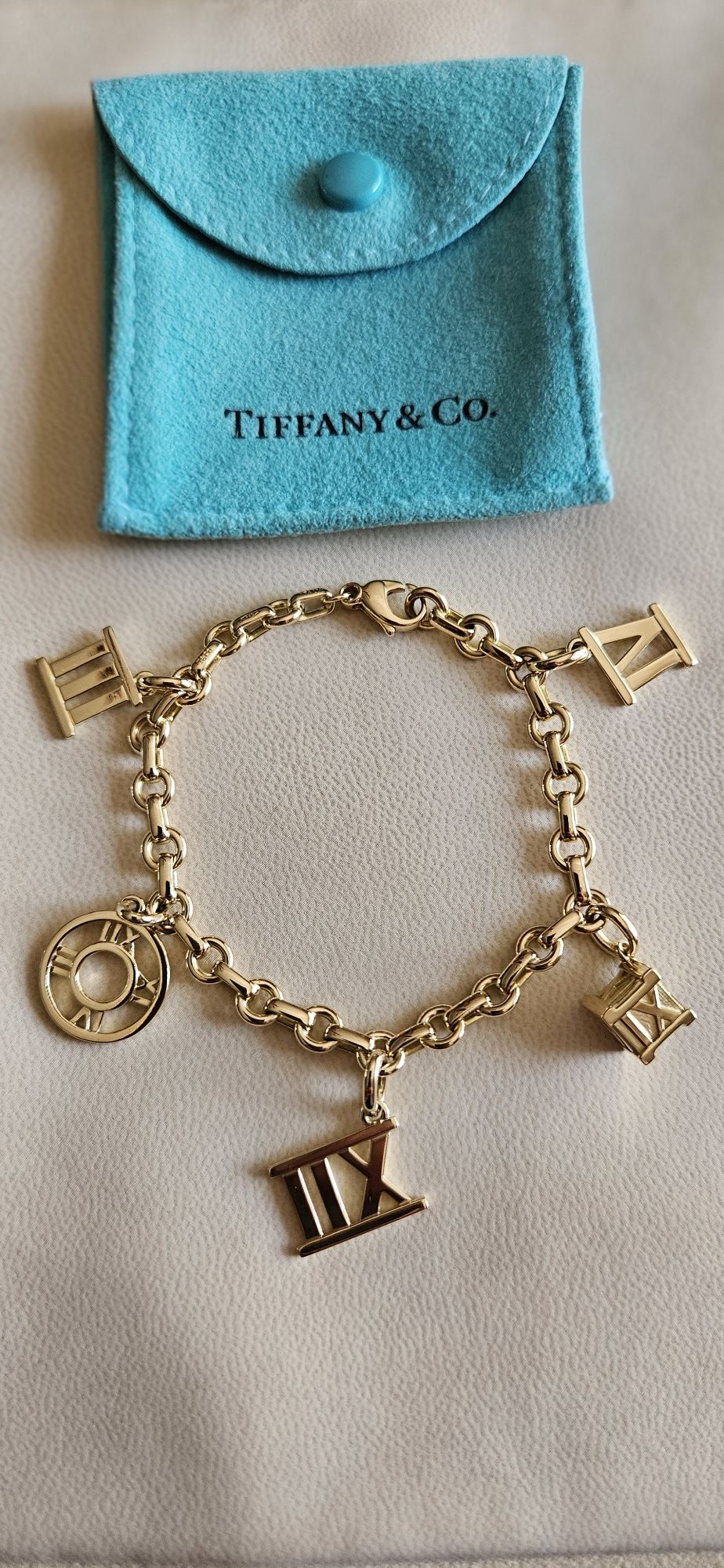 Бренд Tiffany коллекция Atlas  оригинал золото 750 пробы