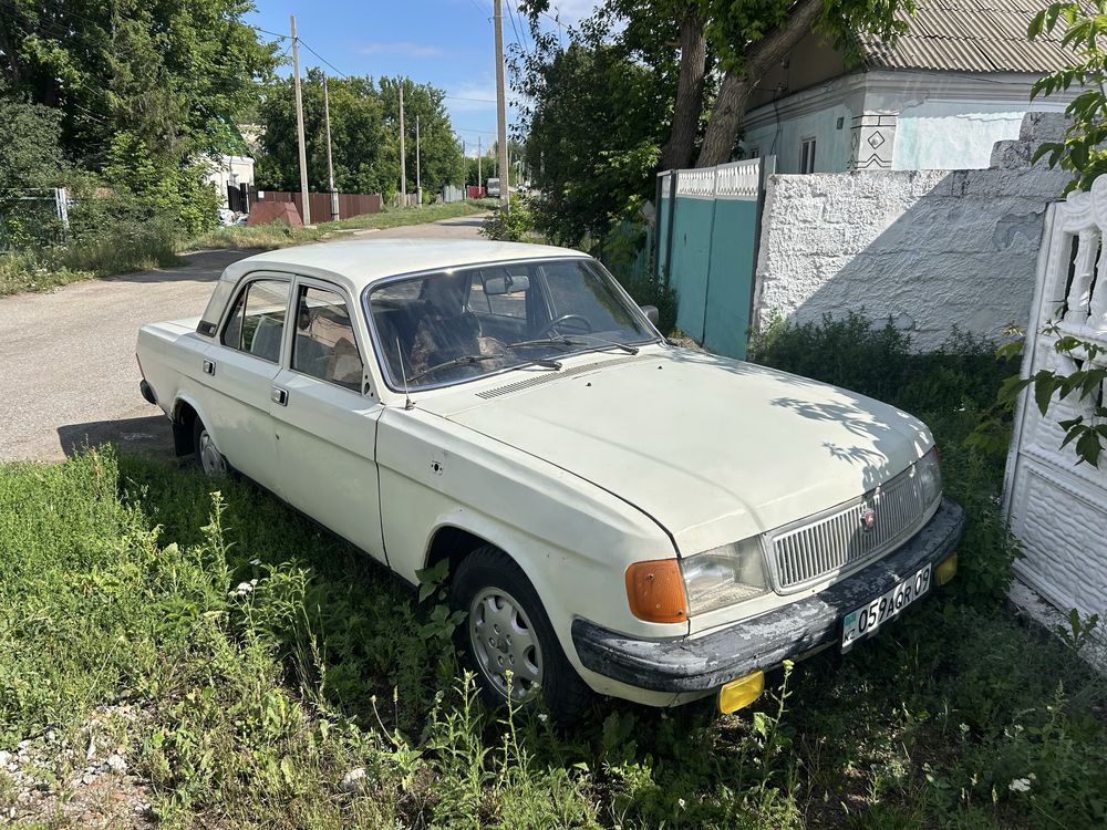 Продаю волгу 31029