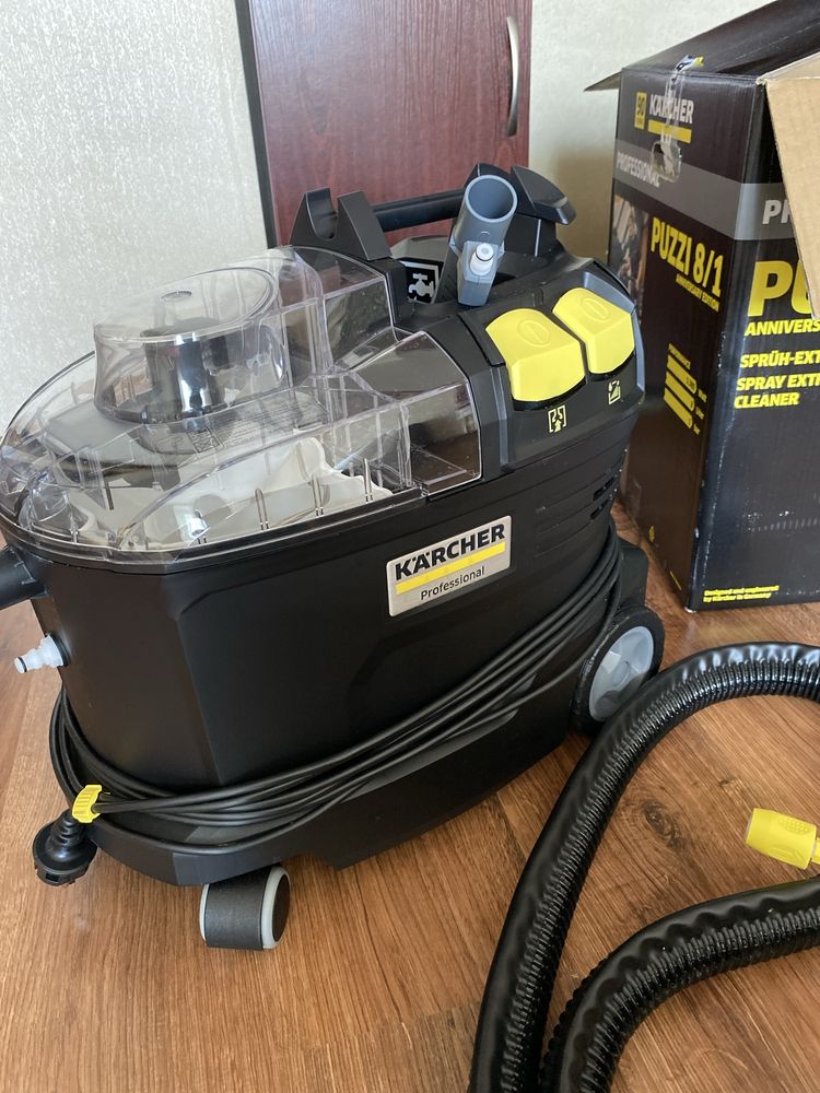 продам новый Karcher Puzzi 8/1 с табелетками