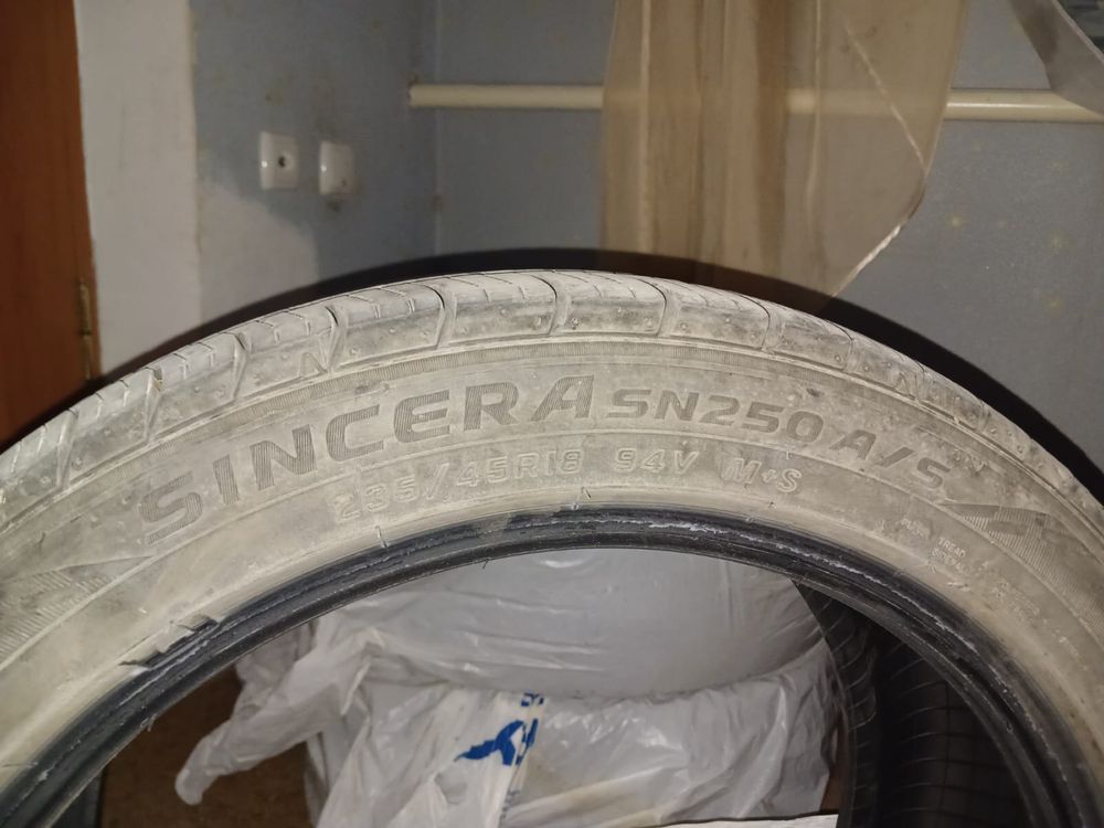 Шины летний Falken 235/45 R18