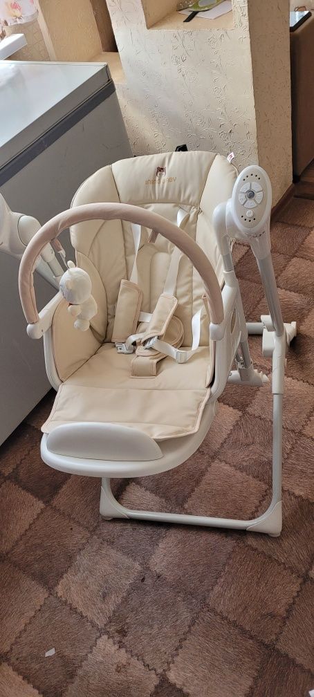 Продам стульчик для кормления ining baby  3 в 1