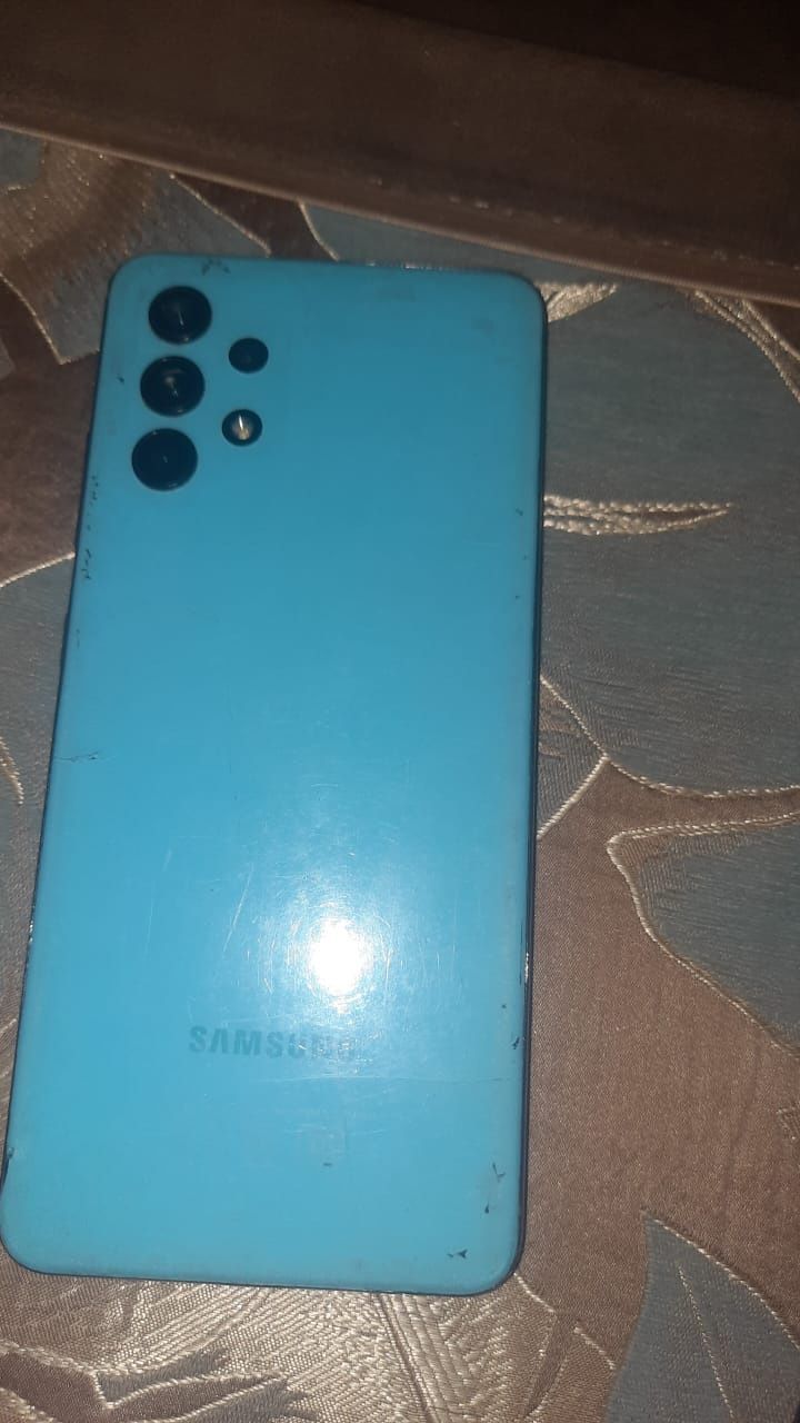Самсунг а32 за 35000