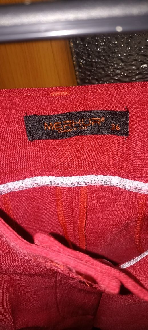Продам летние брюки новые
