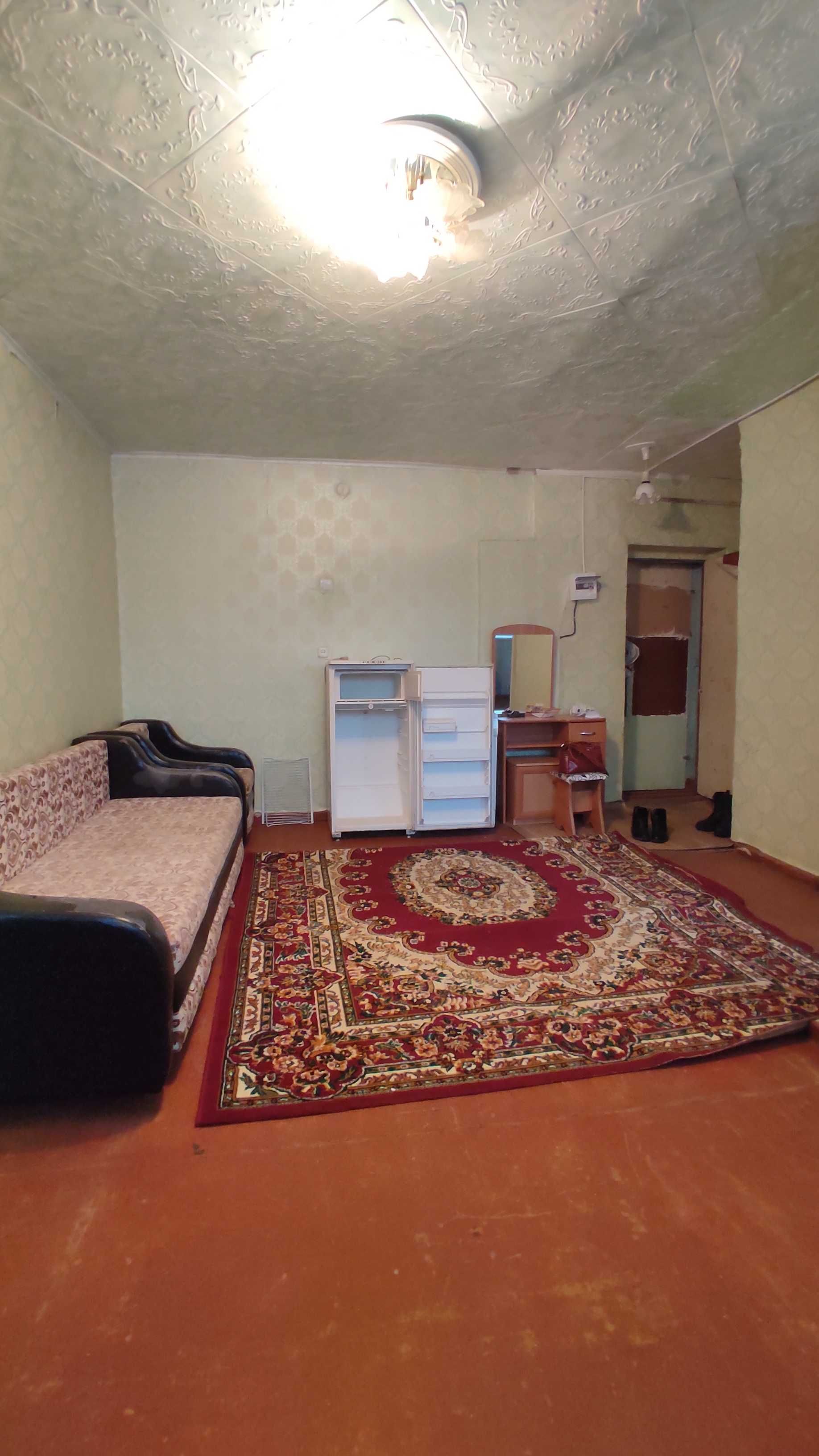 Продам 2 комнатную квартиру