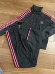 продам костюм adidas оригинал