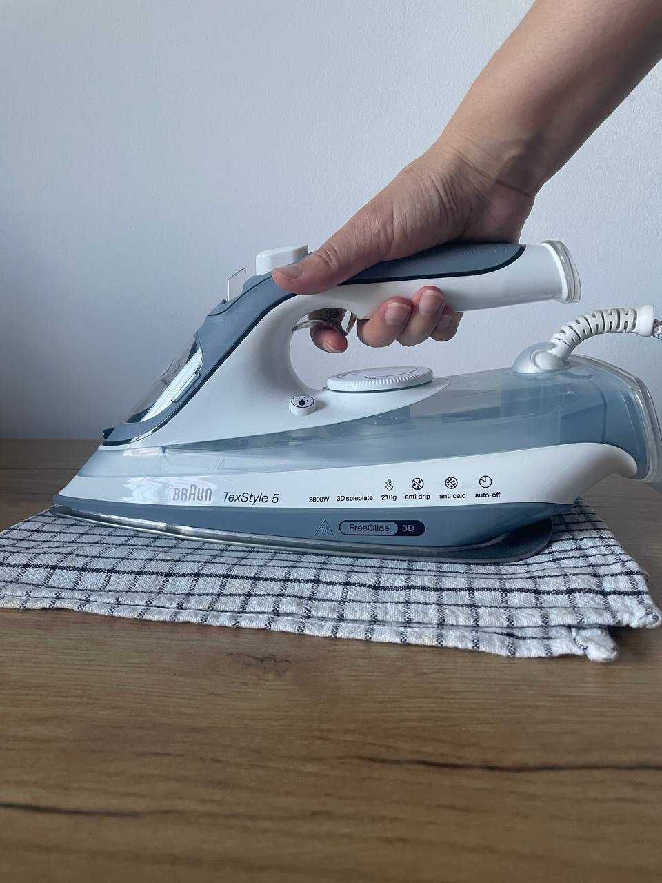 Новый утюг Braun SI 5078 GY