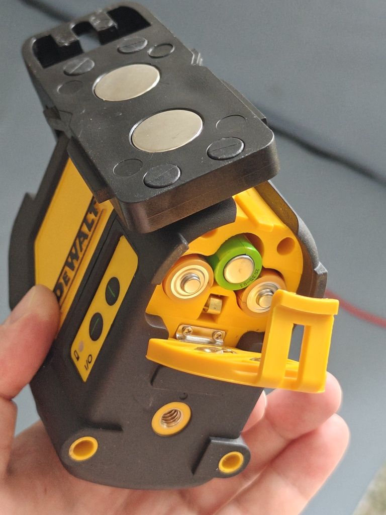 Уровень лазерный DeWalt