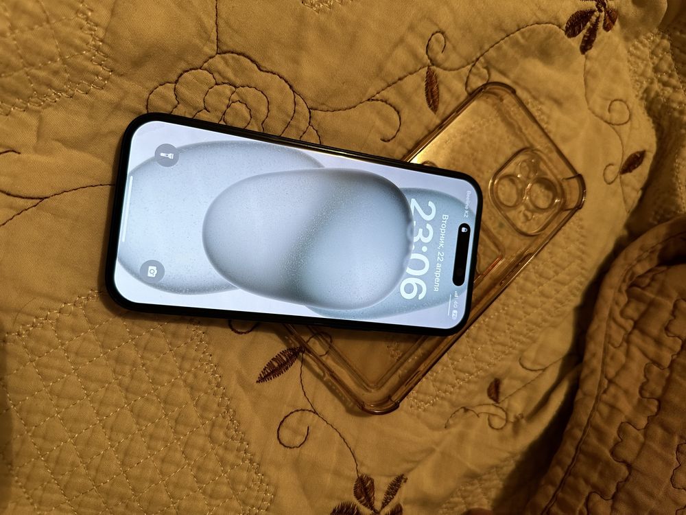 Iphone 15 128gb 100% емкость
