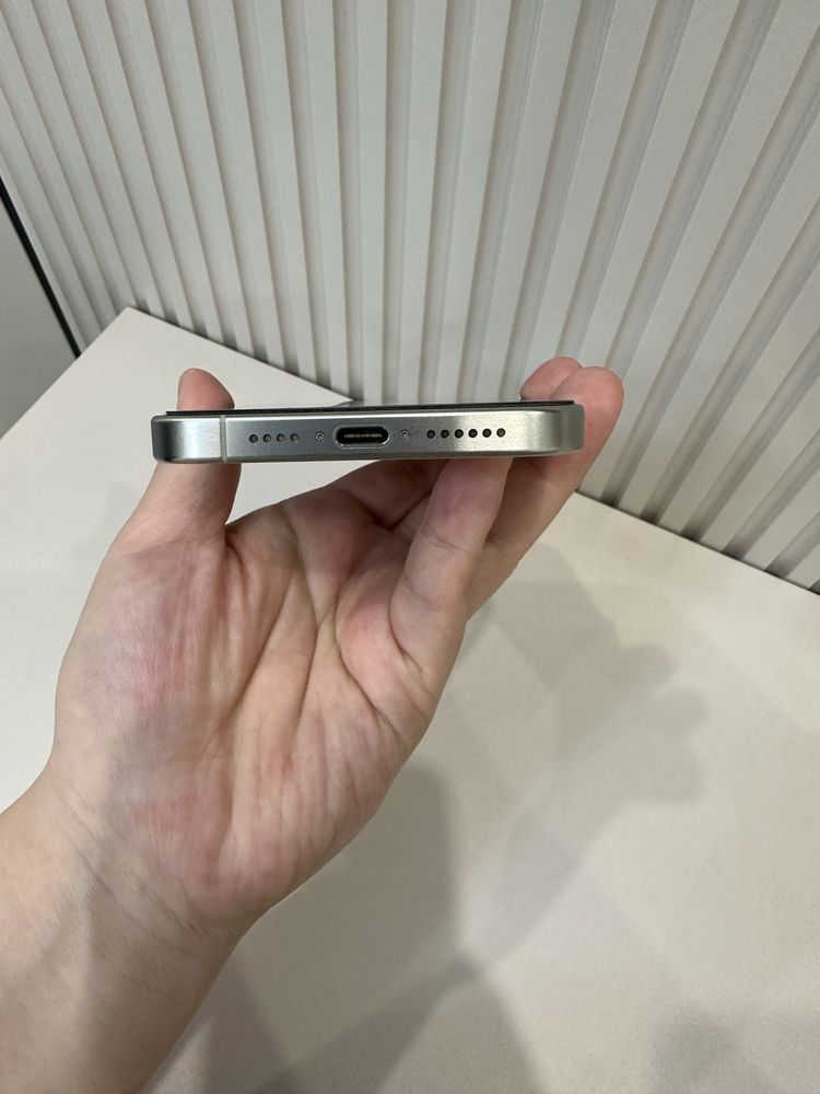 Iphone 15 pro max 256gb Оригинал сборка Корея. В идеальном состоянии