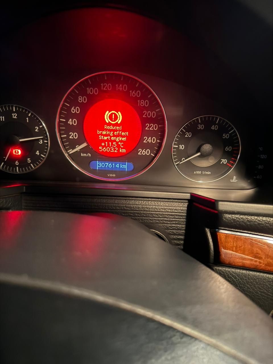 Автоэлектрика и электроника Mersedes - Benz добавление ключей