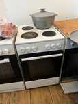 Кухонные плиты марки Hansa и Gorenje.