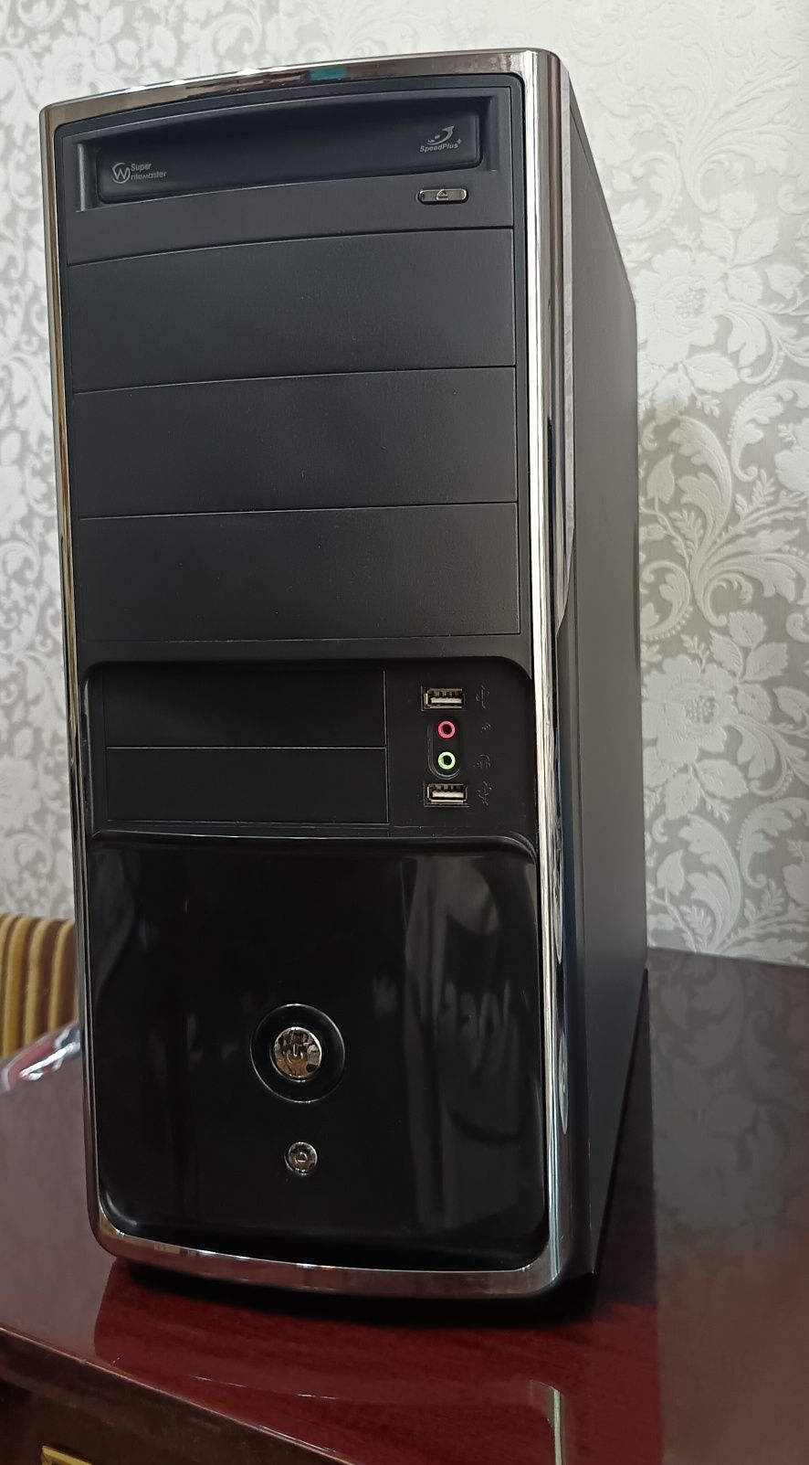 Игровой компьютер Core i5/rx580