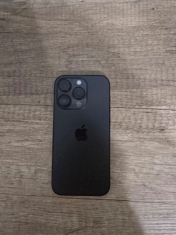 Iphone 14 pro, в отличном состоянии, коробка все документы на руках, 4