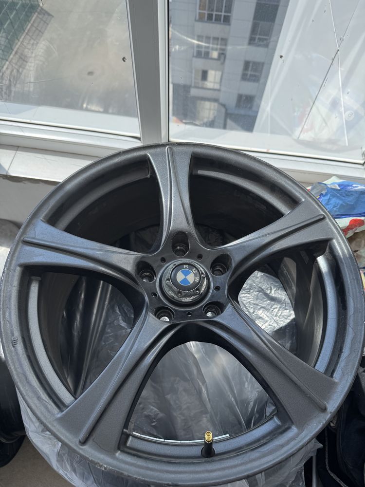 Диски 4 шт. R18 5/120 ET45.