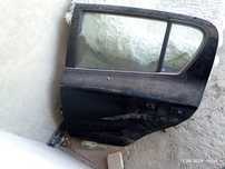 Дверь hyundai i20 2009 года